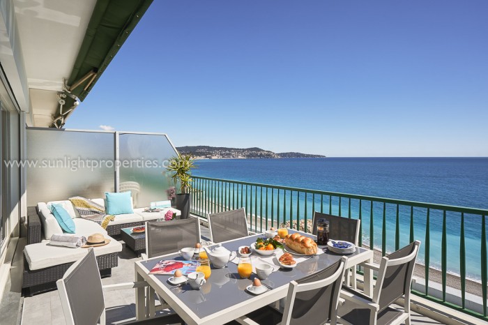 2 bedroom Holiday Apartment To Rent in Nice, Promenade des Anglais
