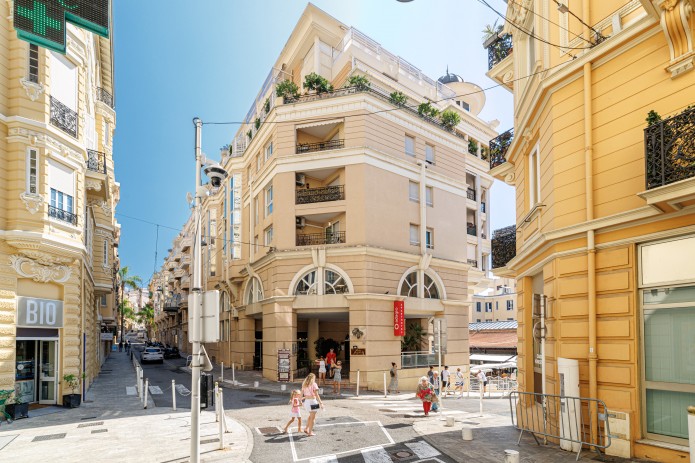 Avenue General de Gaulle